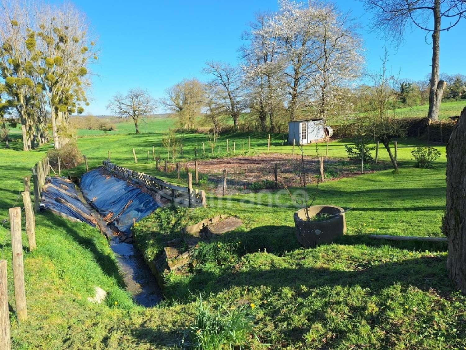  à vendre terrain Montigné-le-Brillant Mayenne 7