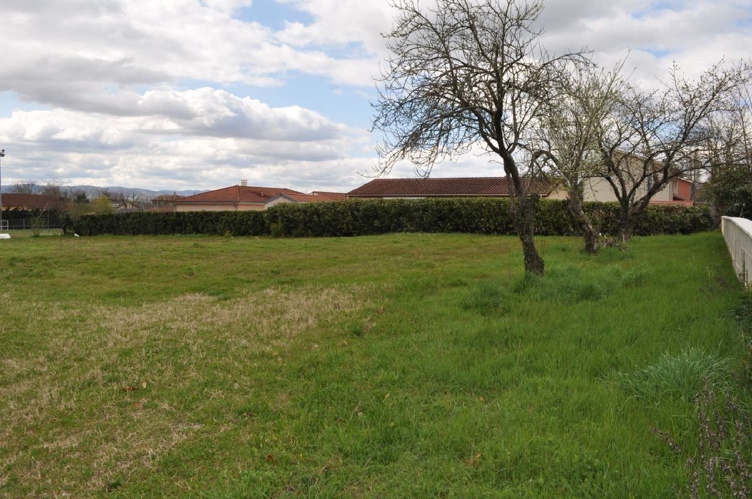 à vendre terrain Montmerle-sur-Saône Ain 1