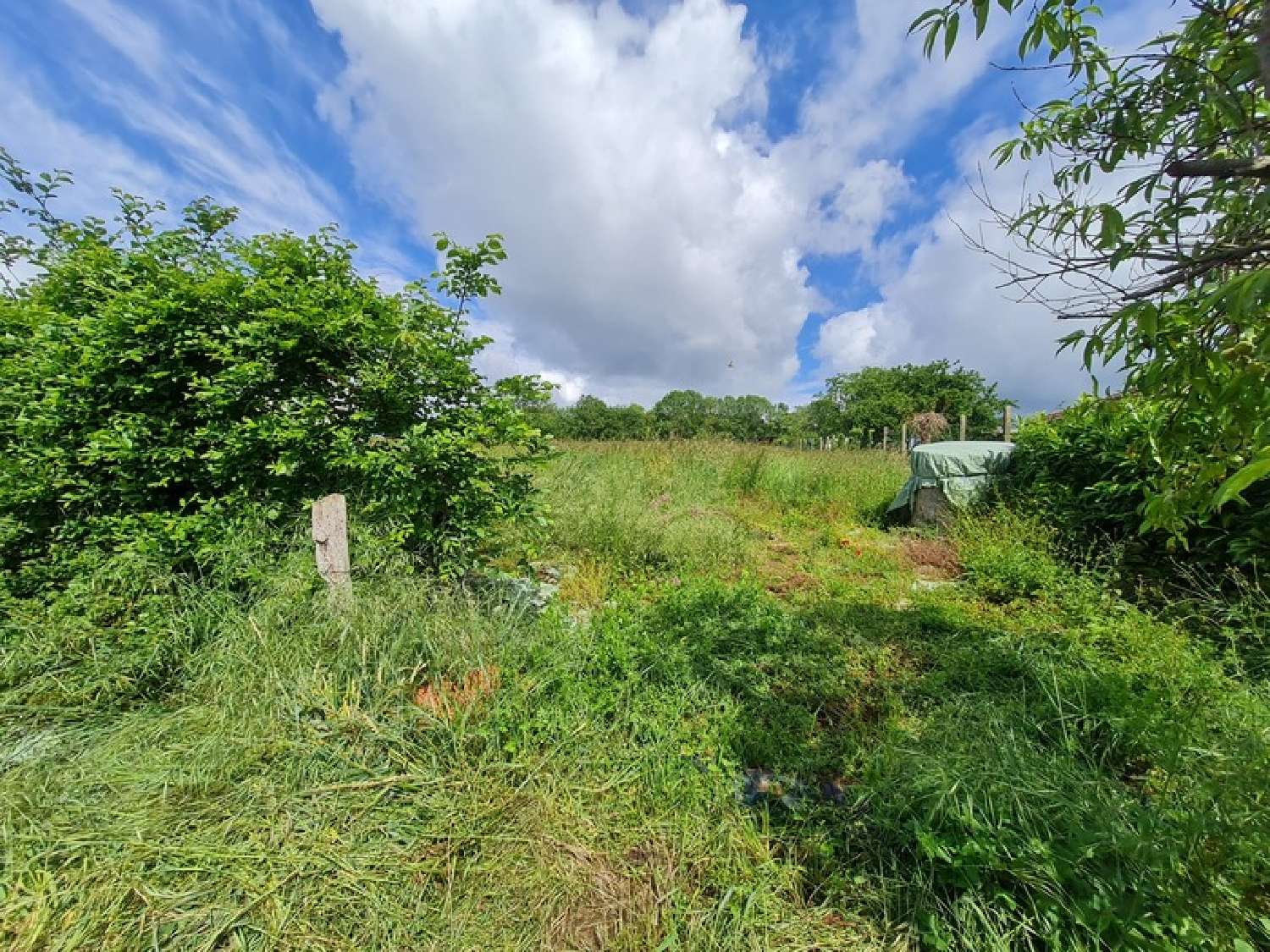  te koop terrein Nieuil Charente 1