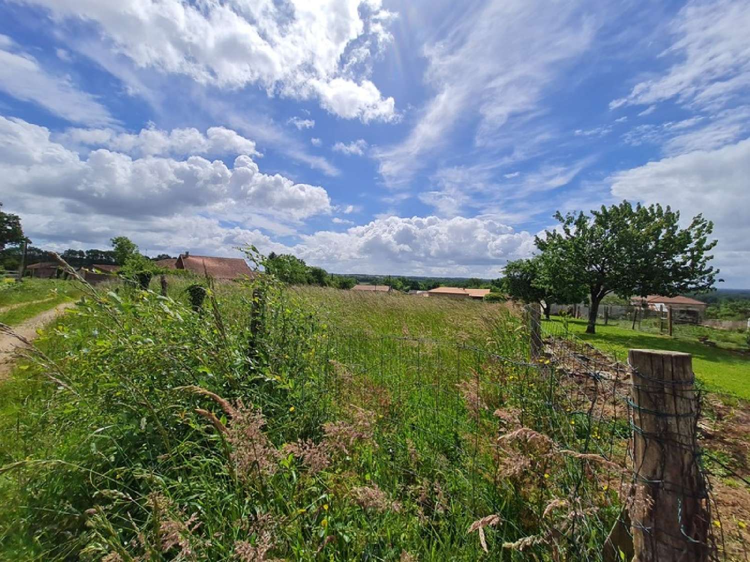  te koop terrein Nieuil Charente 2