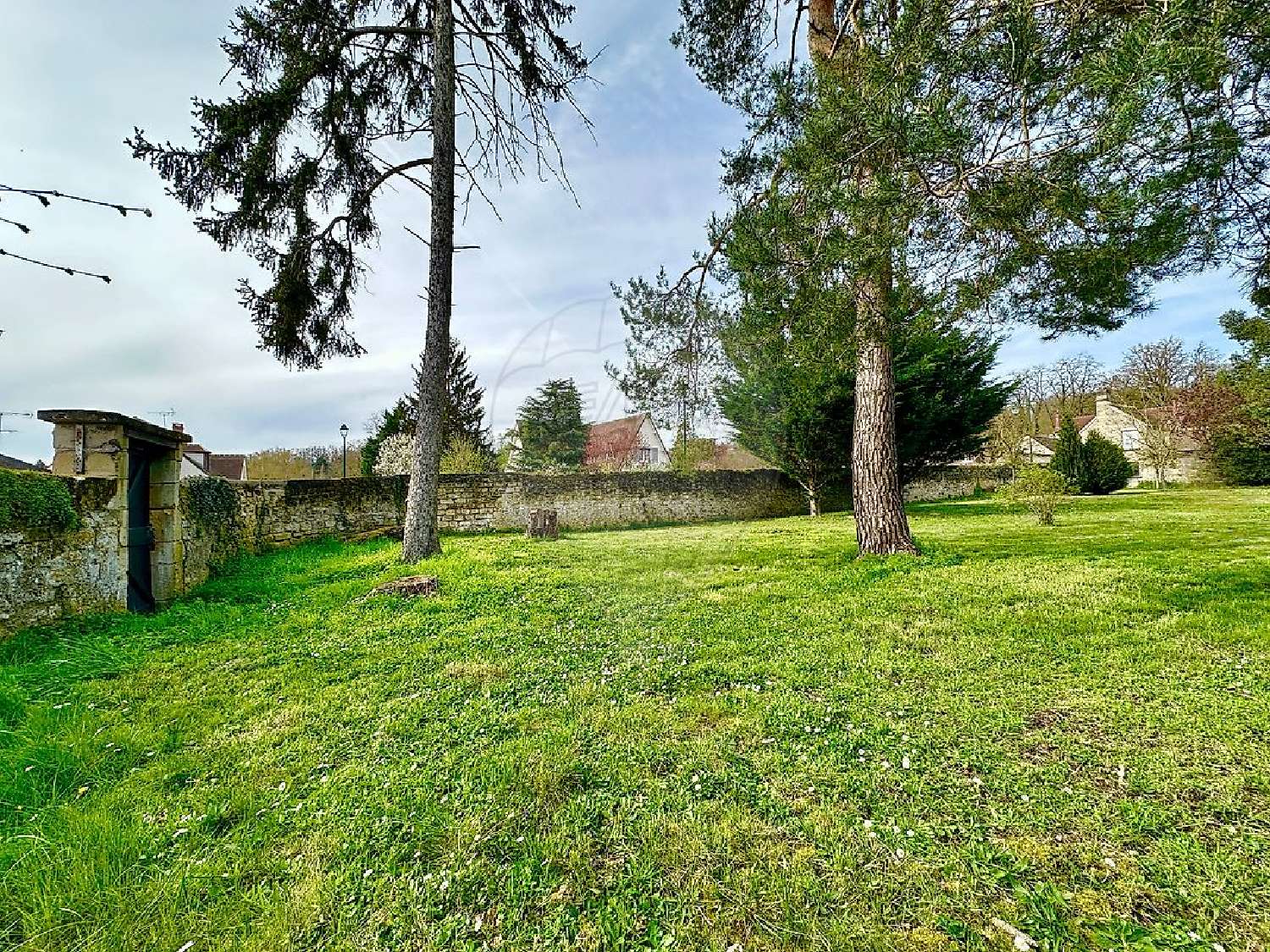  te koop terrein Senlis Oise 2