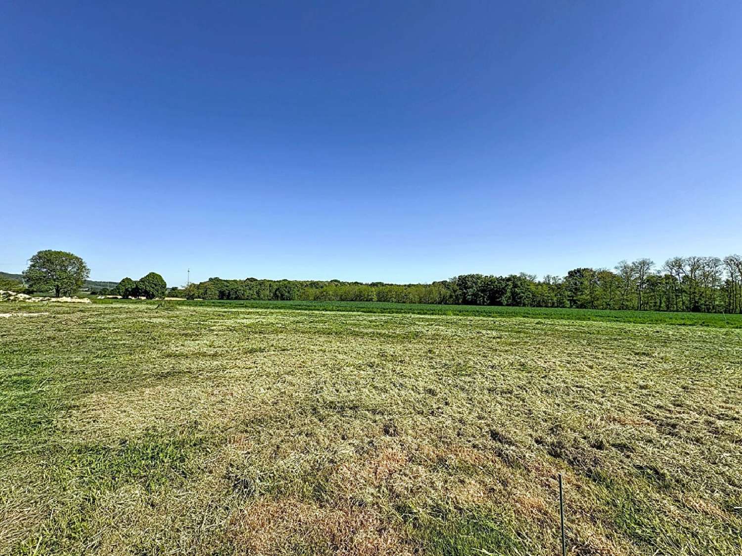  te koop terrein Viré Saône-et-Loire 2