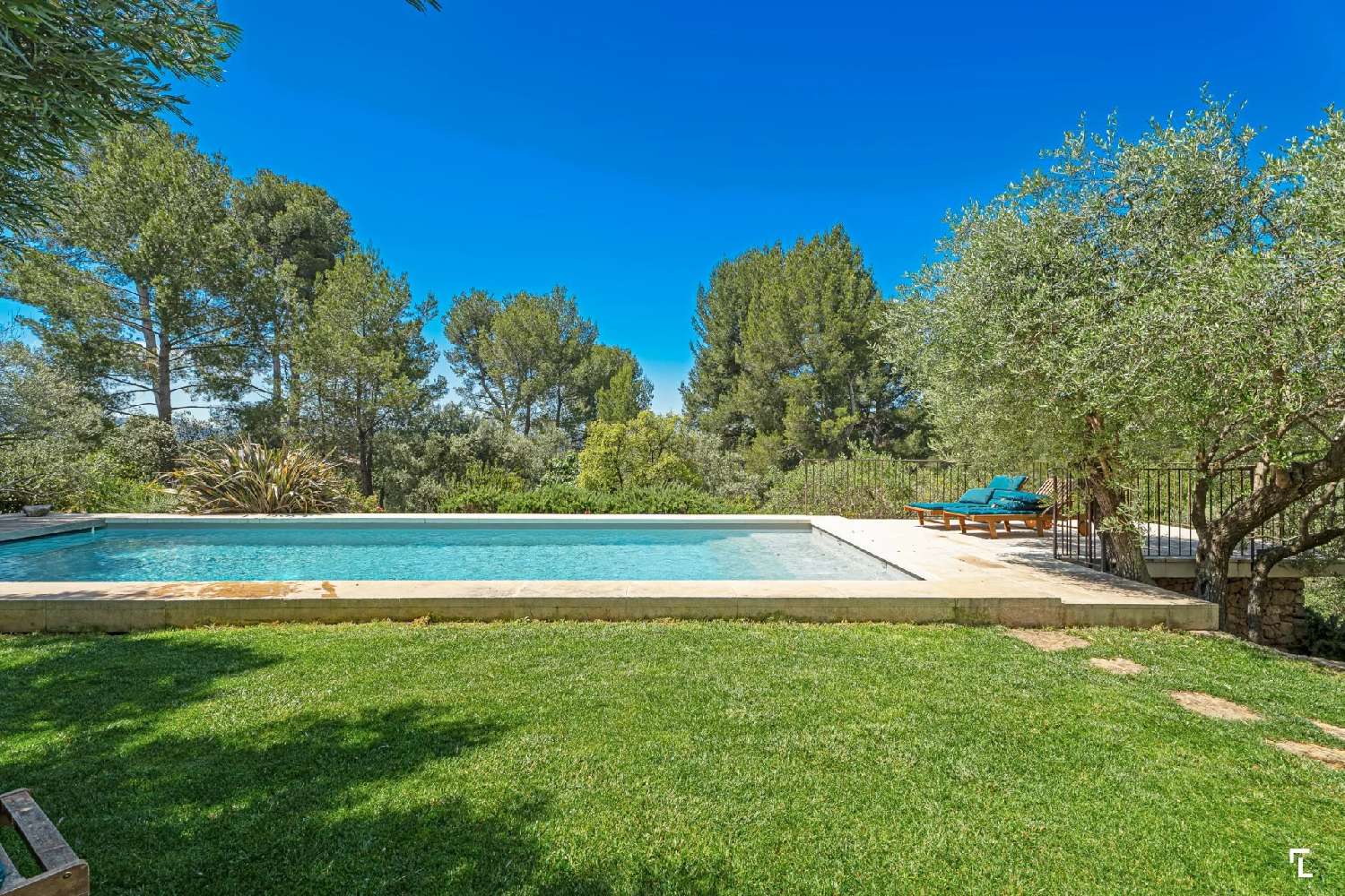 for sale villa Aubagne Bouches-du-Rhône 5