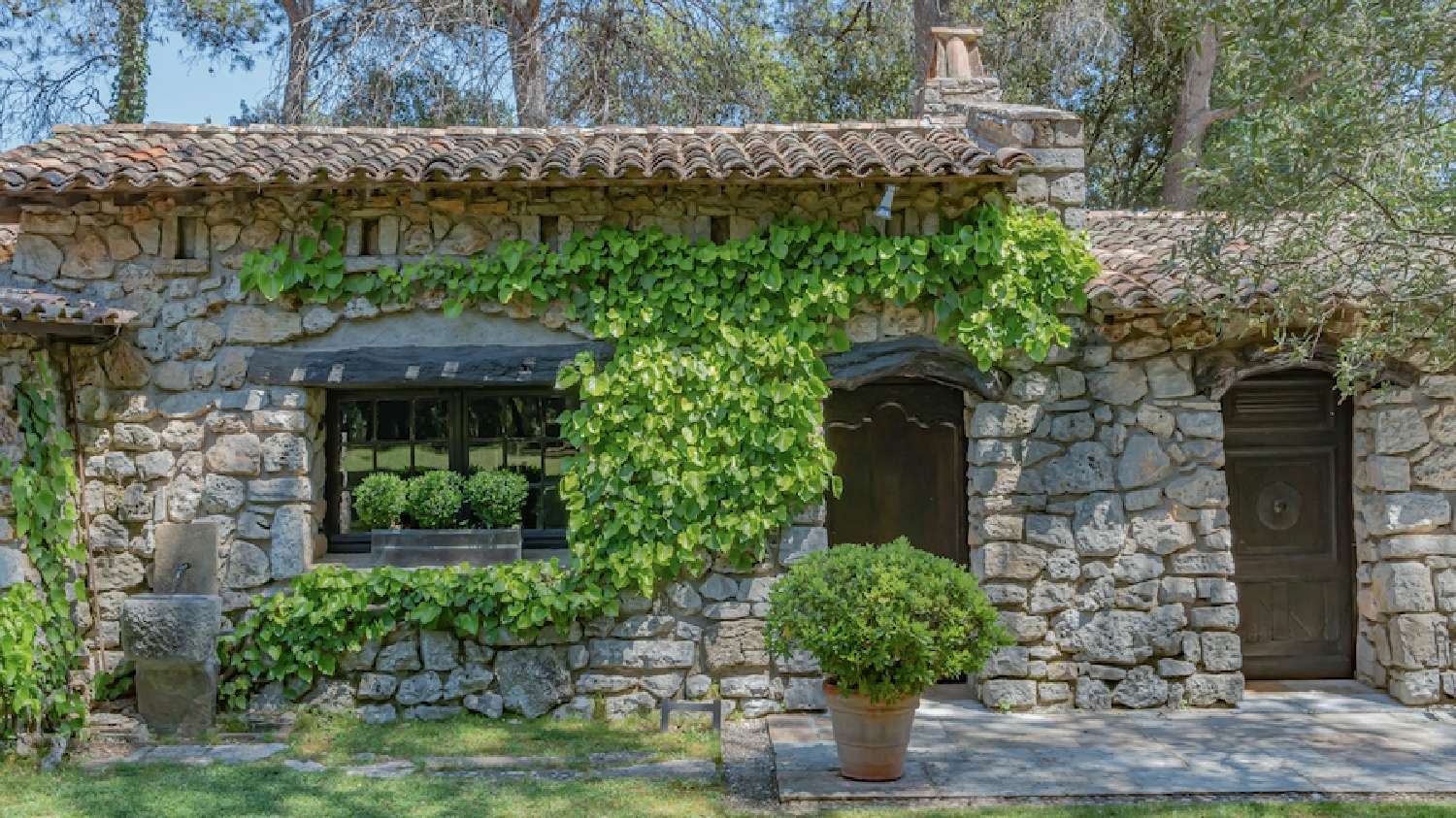  te koop villa Auribeau-sur-Siagne Alpes-Maritimes 4