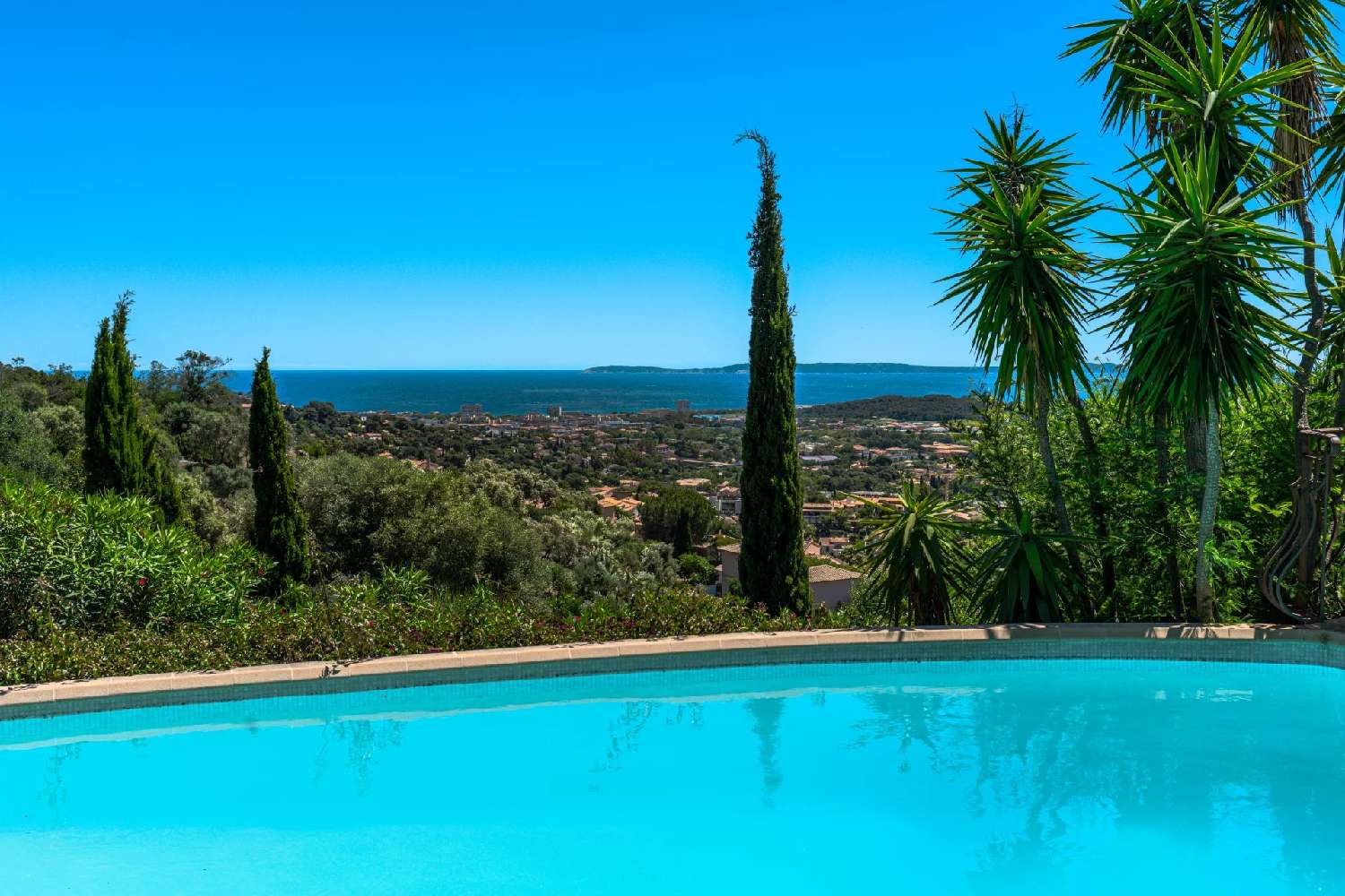 à vendre villa Bormes-les-Mimosas Var 1