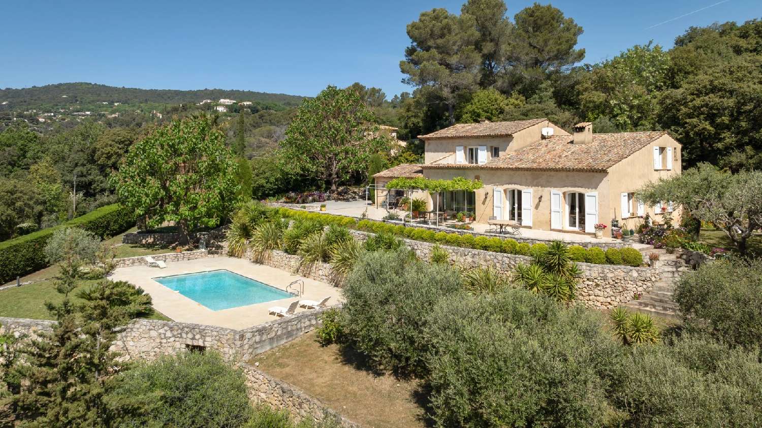 te koop villa Cabris Alpes-Maritimes 1