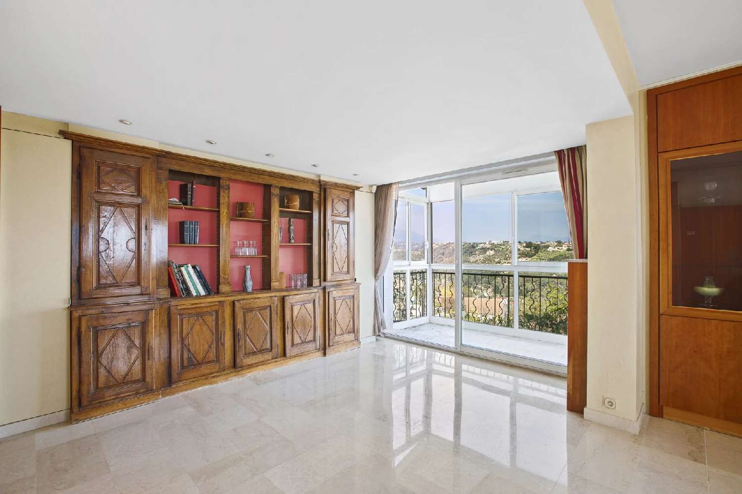  te koop villa Cagnes-sur-Mer Alpes-Maritimes 8
