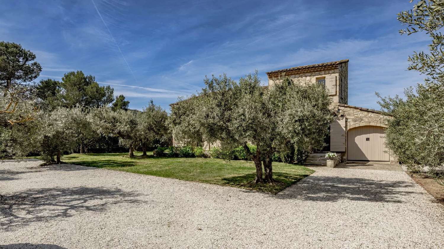  for sale villa Eygalières Bouches-du-Rhône 2