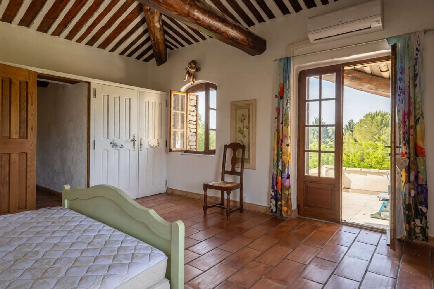 for sale villa Gordes Vaucluse 7
