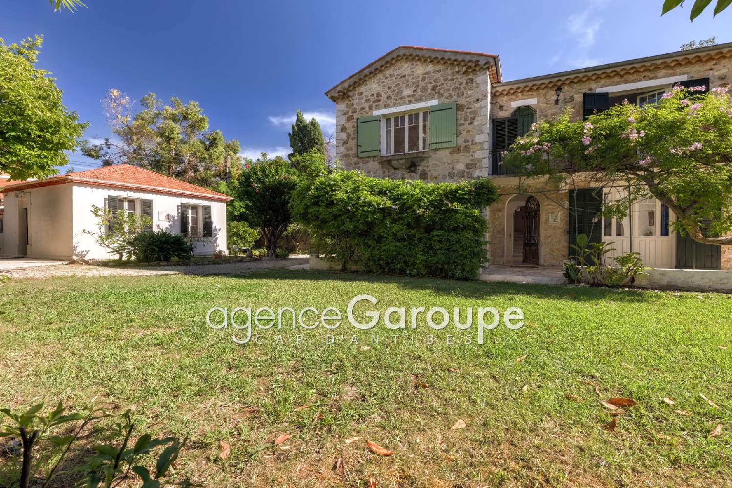  for sale villa Juan-les-Pins Alpes-Maritimes 1