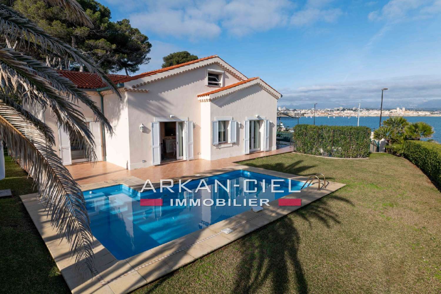  for sale villa Juan-les-Pins Alpes-Maritimes 1
