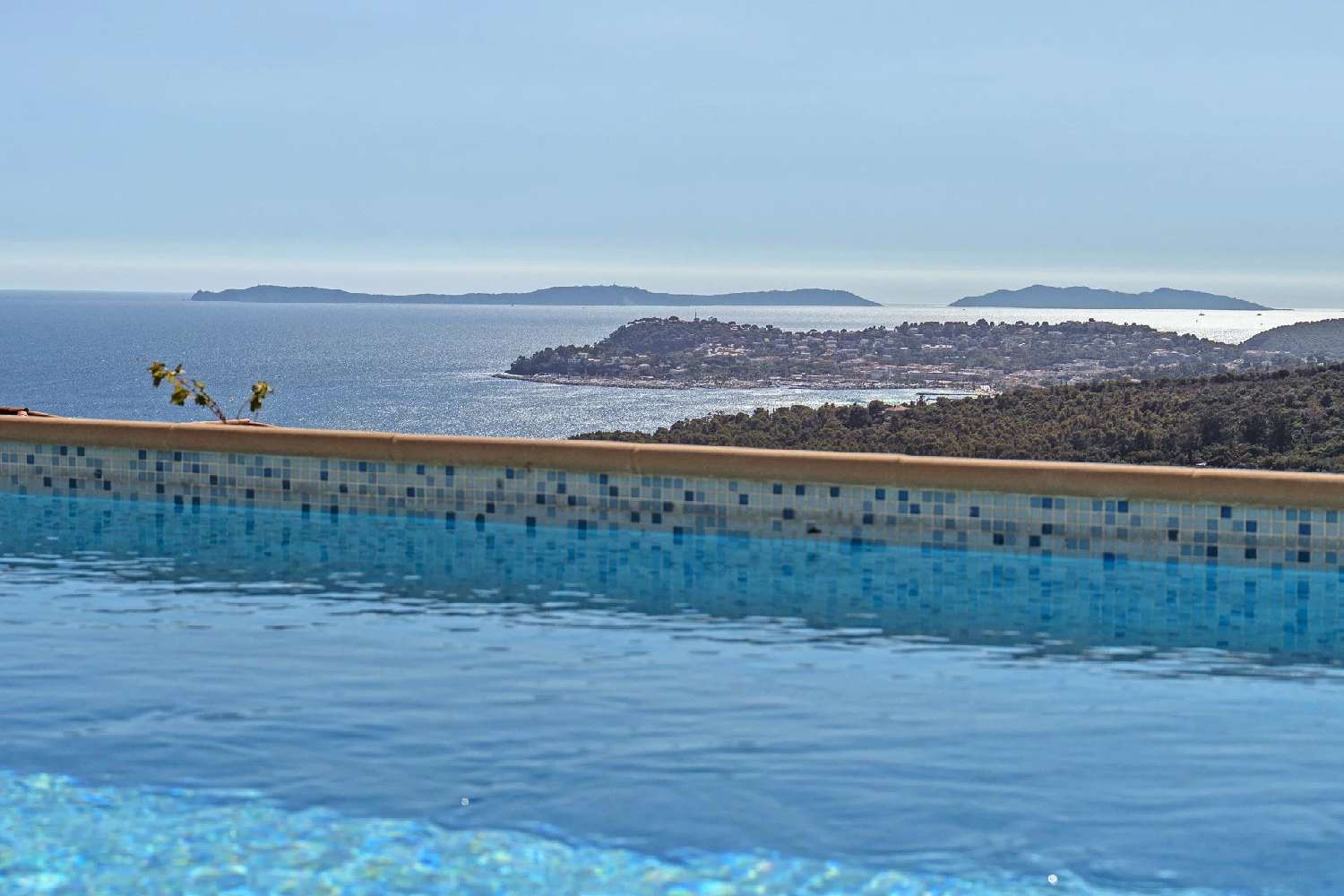  for sale villa La Croix-Valmer Var 2