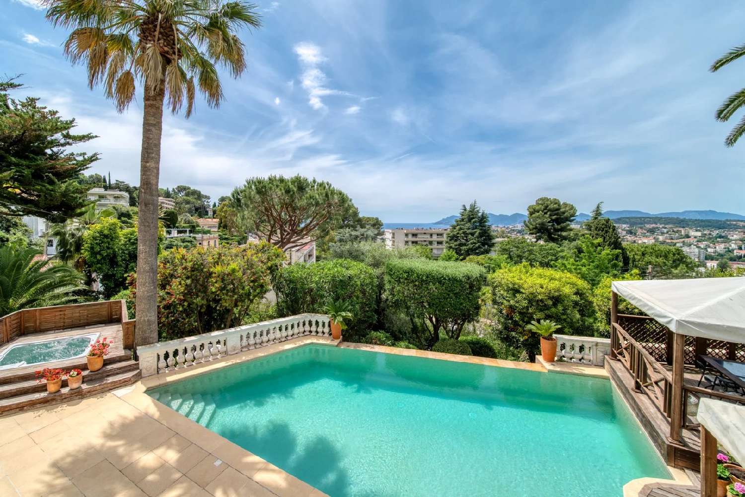  te koop villa Le Cannet Alpes-Maritimes 2
