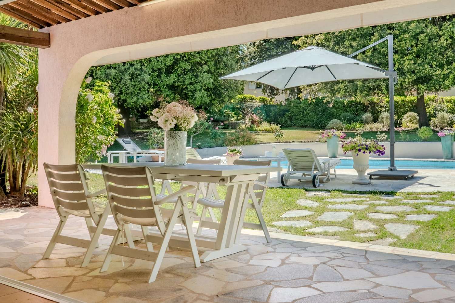 te koop villa Le Rouret Alpes-Maritimes 4