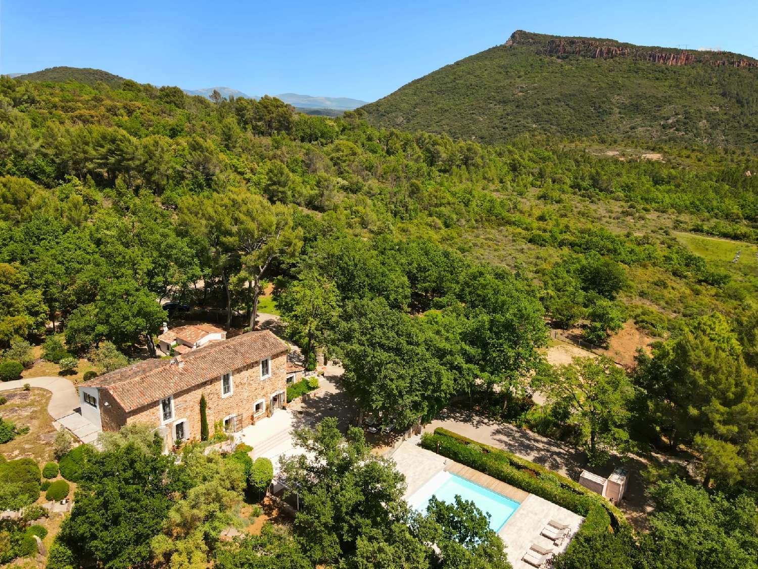  te koop villa Le Vibal Aveyron 1