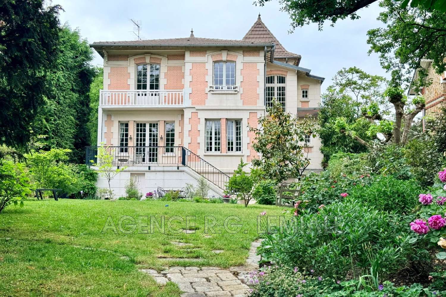  for sale villa Maisons-Laffitte Yvelines 1