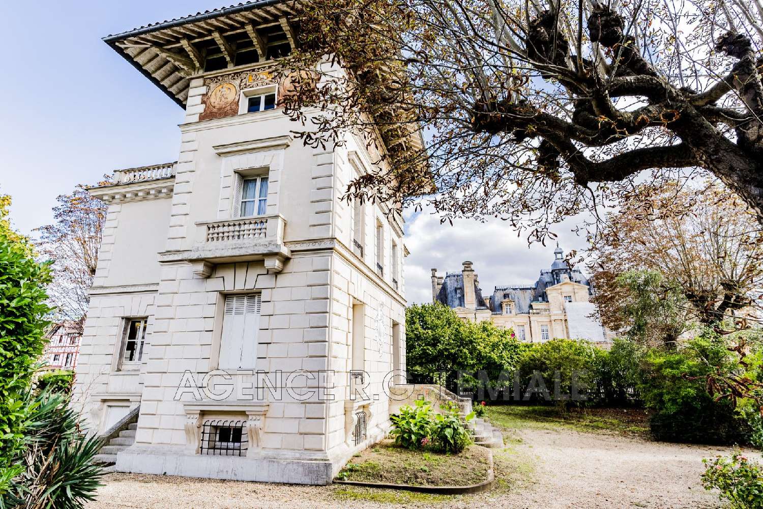  for sale villa Maisons-Laffitte Yvelines 1