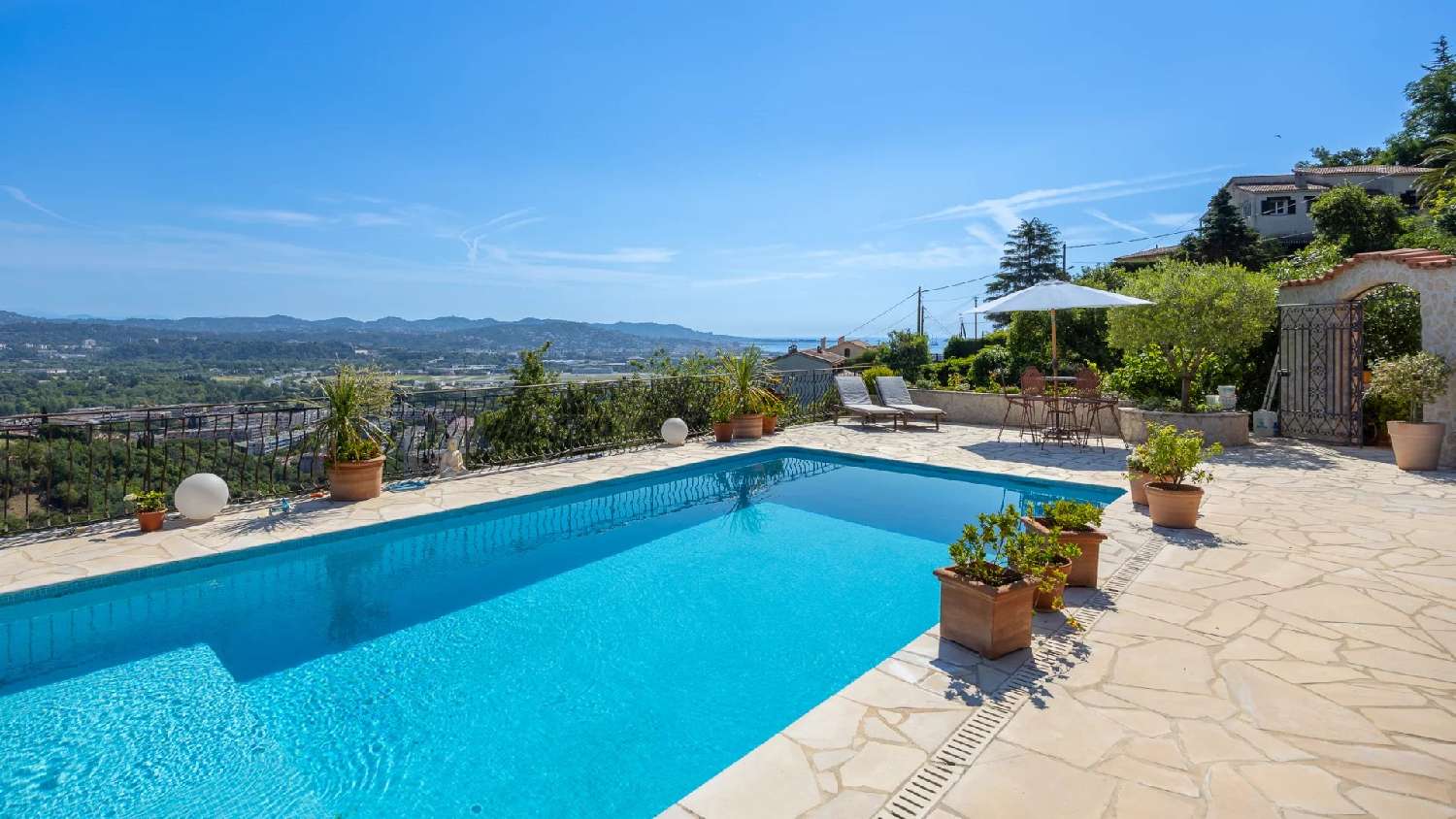  te koop villa Mandelieu-la-Napoule Alpes-Maritimes 3