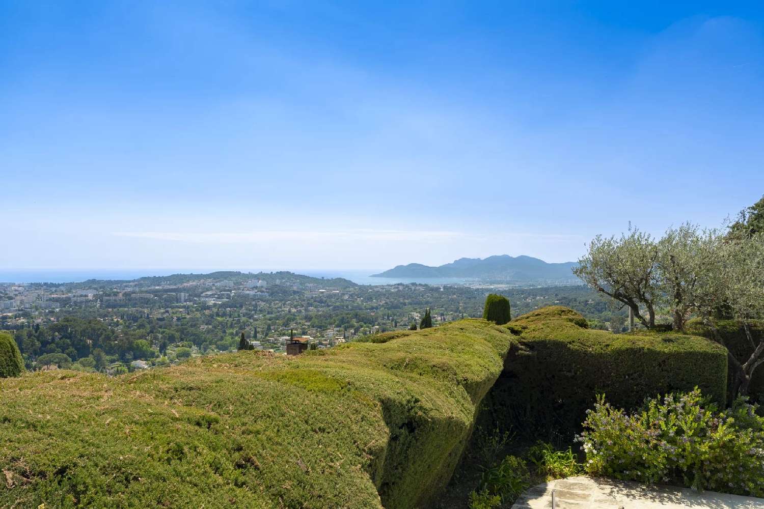  à vendre villa Mougins Alpes-Maritimes 3