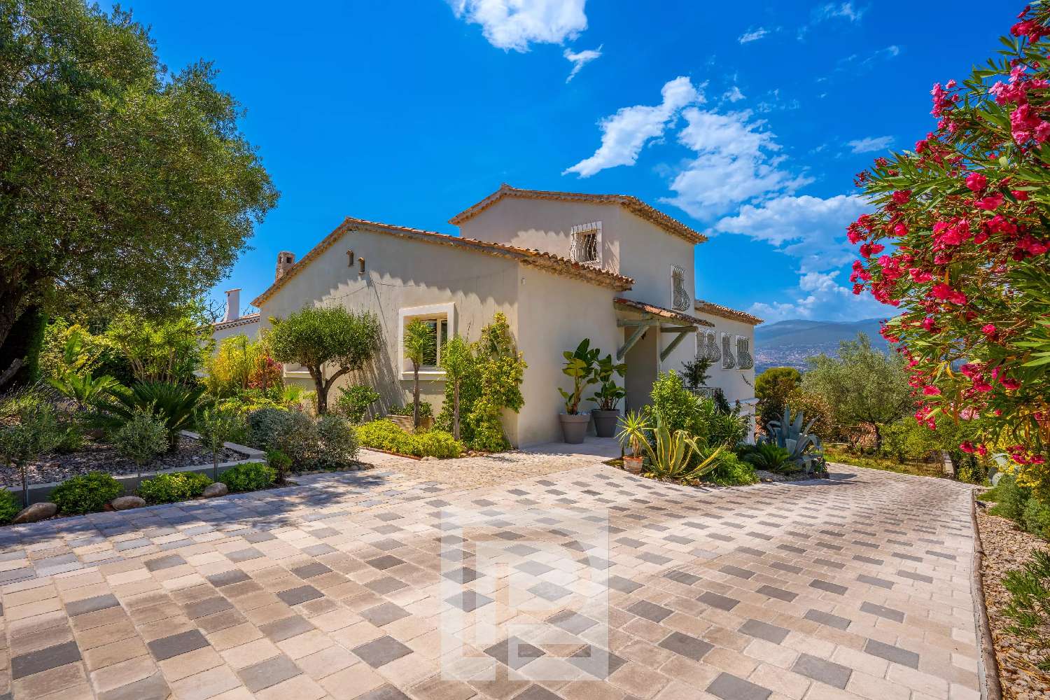  kaufen Villa Mougins Alpes-Maritimes 1
