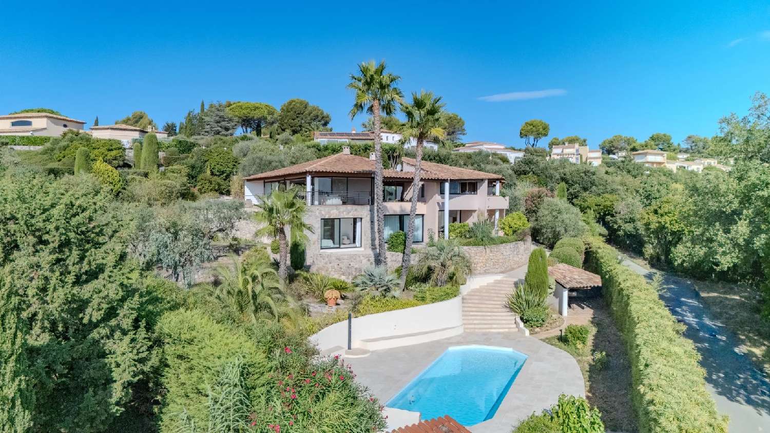 à vendre villa Peymeinade Alpes-Maritimes 2