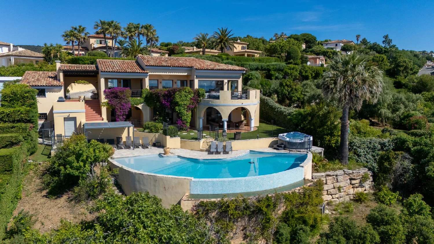 en venta villa Plan-de-la-Tour Var 2