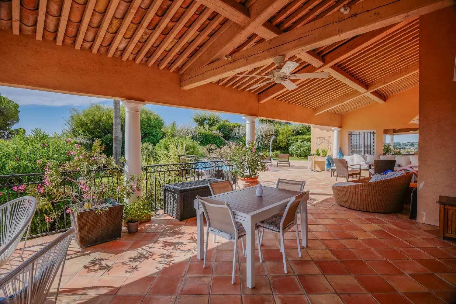 te koop villa Plan-de-la-Tour Var 8