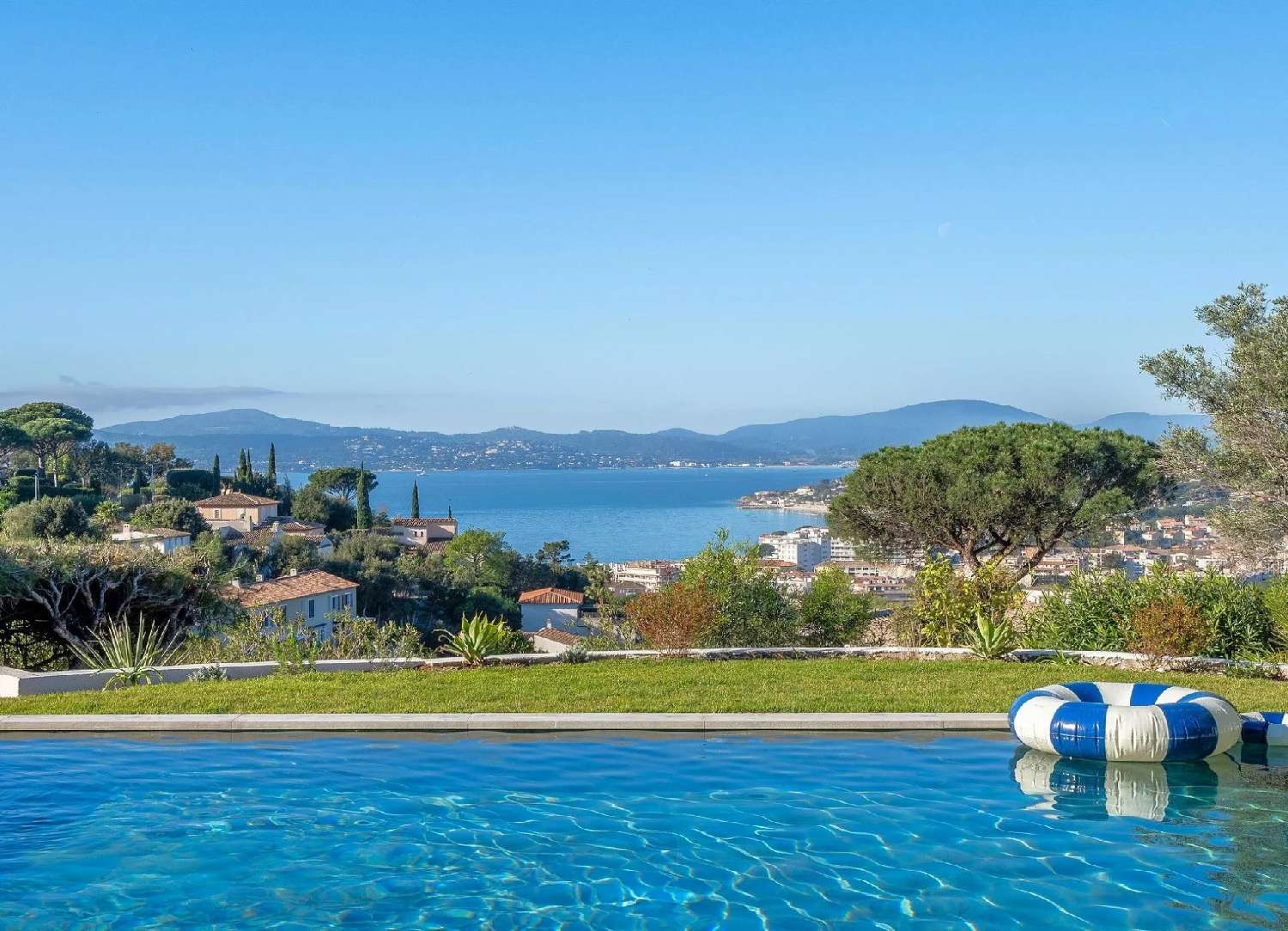 à vendre villa Plan-de-la-Tour Var 2
