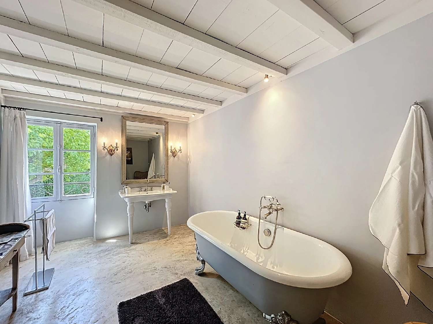 for sale villa Saint-Rémy-de-Provence Bouches-du-Rhône 2