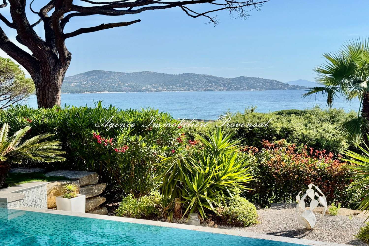  for sale villa Sainte-Maxime Var 1