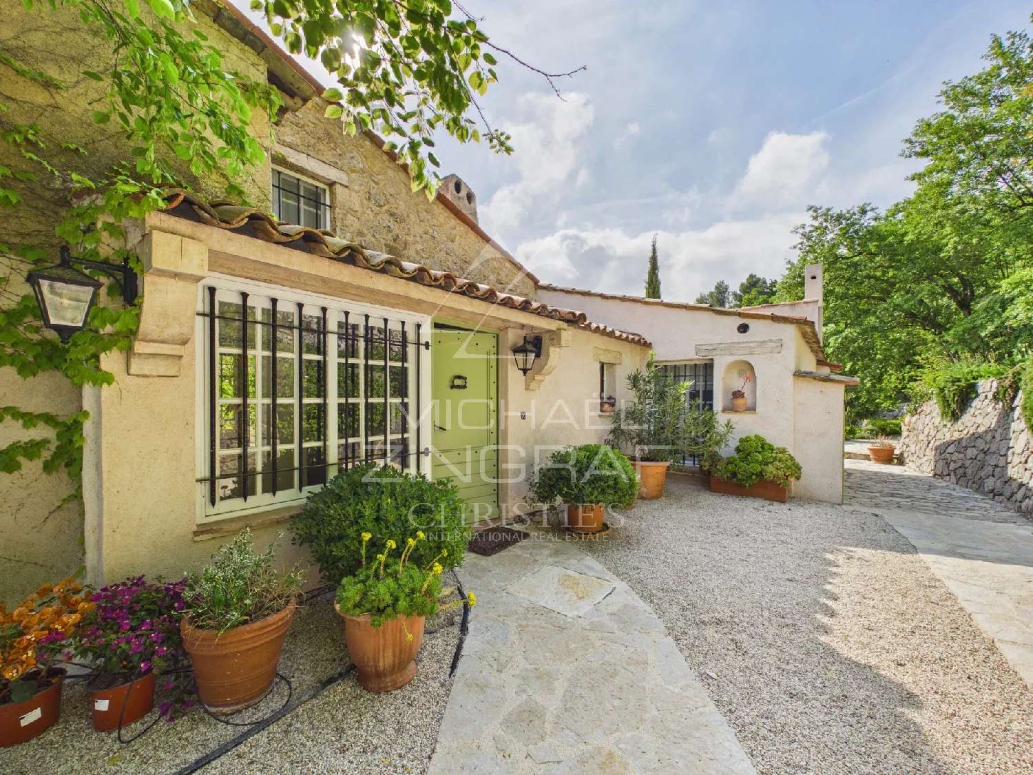  for sale villa Tourette-sur-Loup Alpes-Maritimes 1