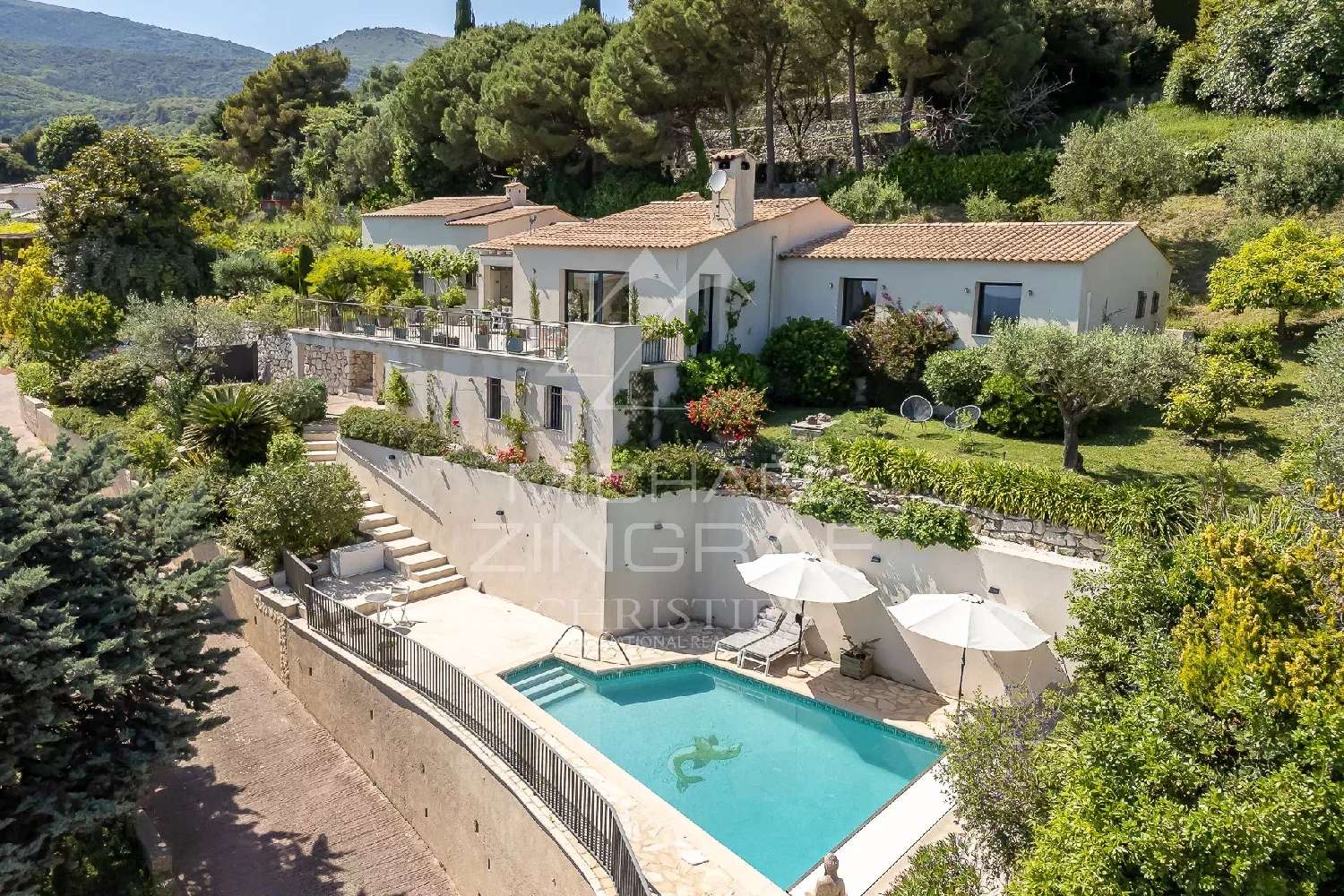 for sale villa Tourette-sur-Loup Alpes-Maritimes 1