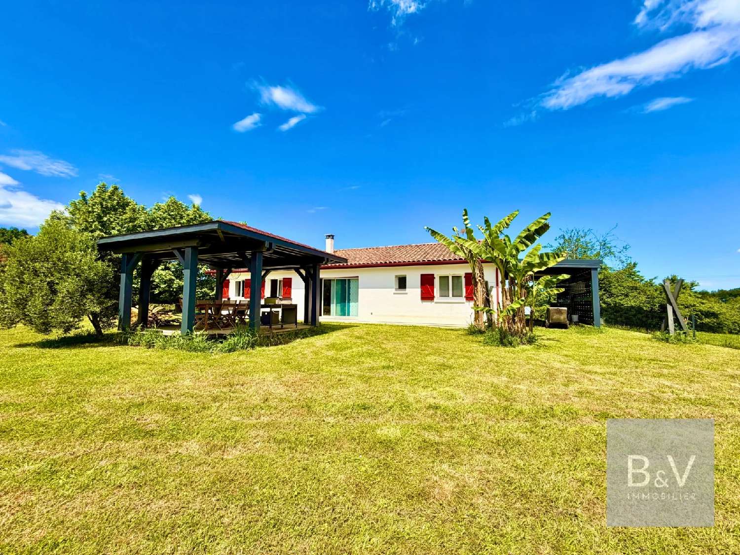  for sale villa Urt Pyrénées-Atlantiques 1
