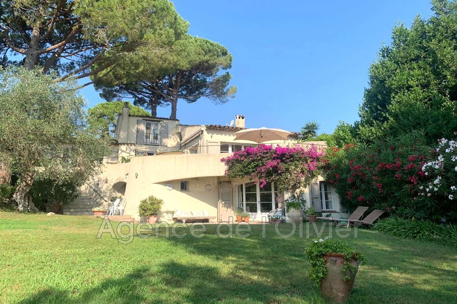  te koop villa Valbonne Alpes-Maritimes 1