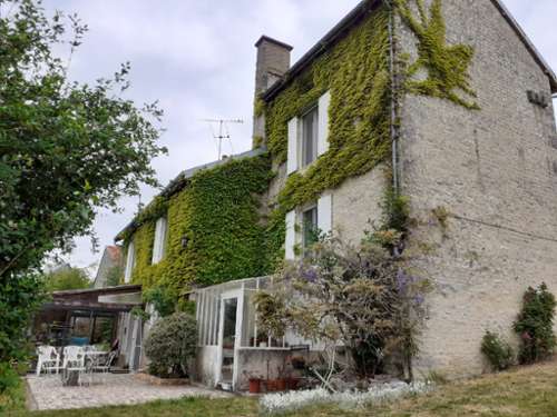 Aubepierre-sur-Aube Haute-Marne village house foto