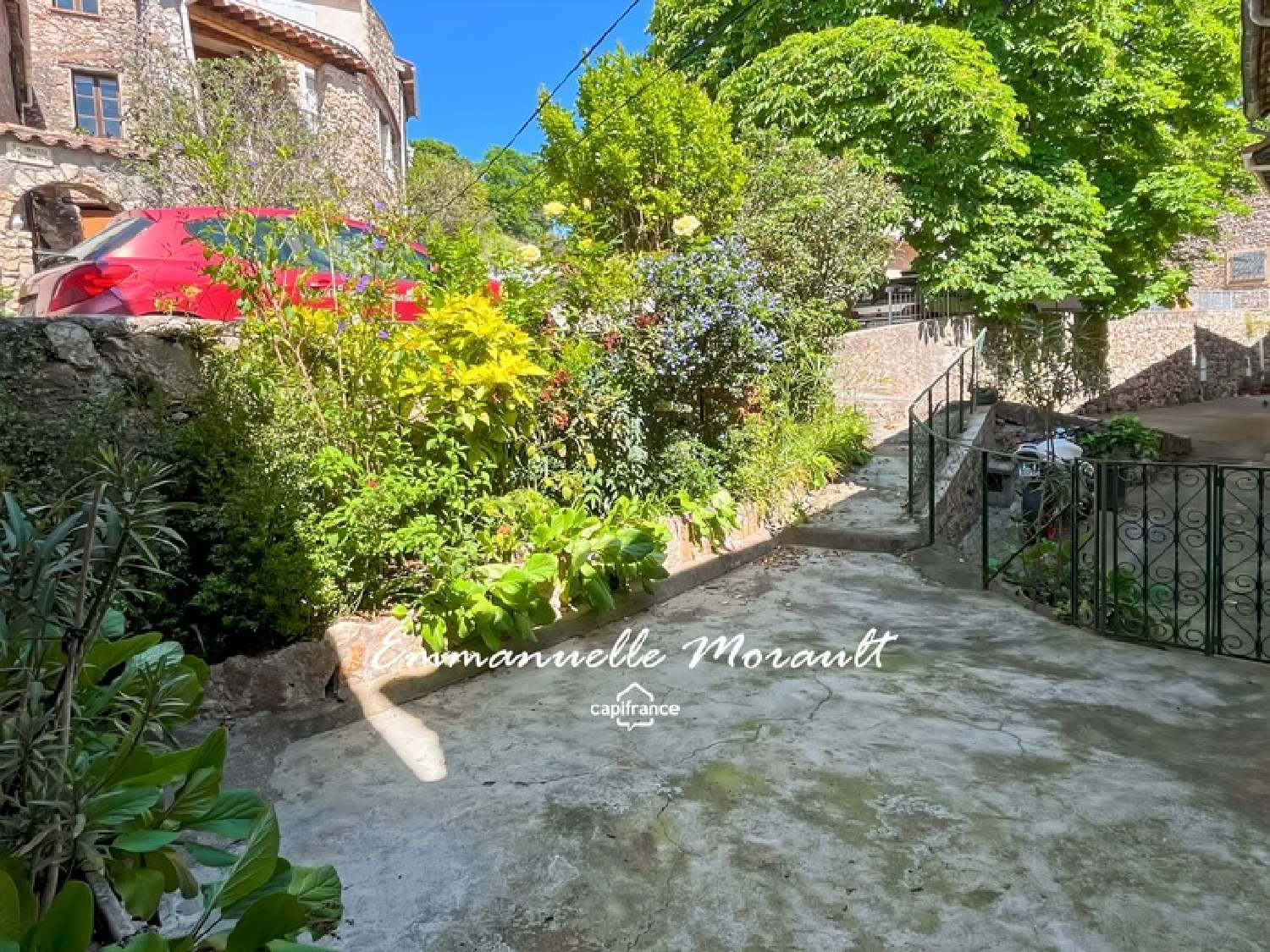 à vendre maison de village Bagnols-en-Forêt Var 3