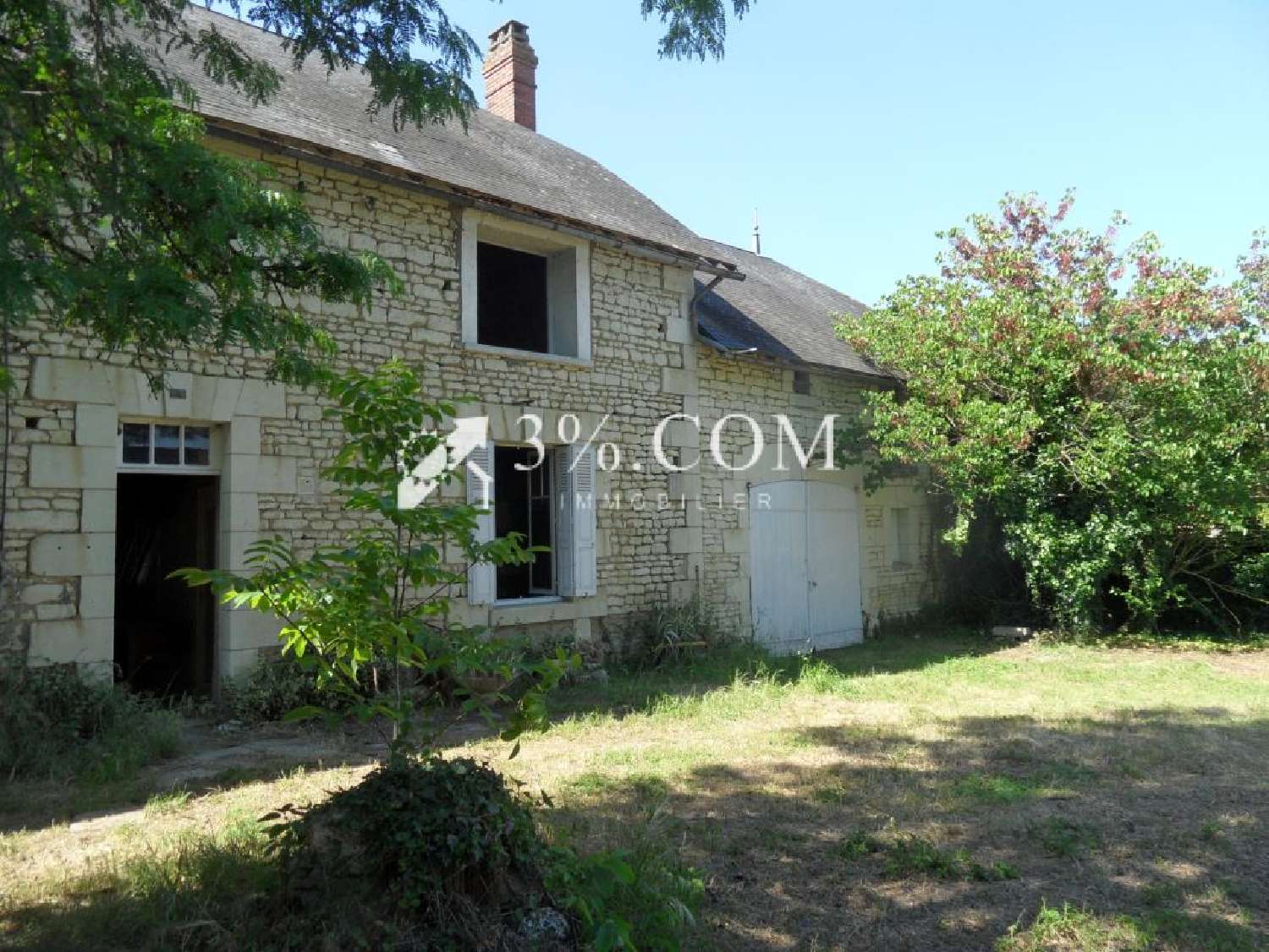à vendre maison de village Berthegon Vienne 2