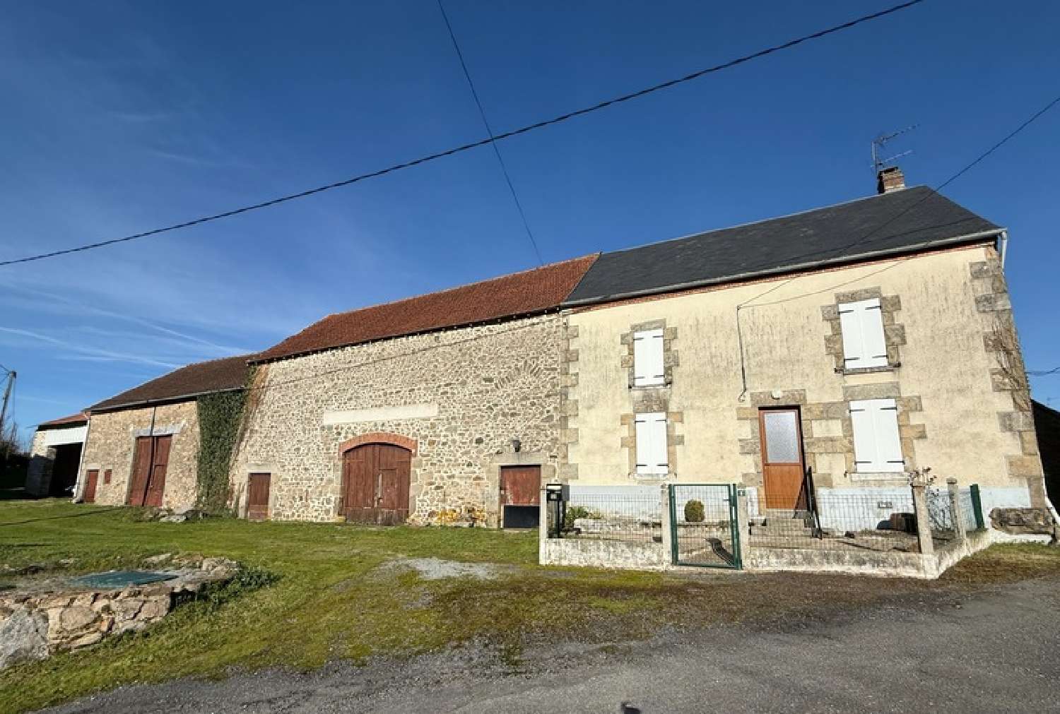  for sale village house Bussière-Dunoise Creuse 1