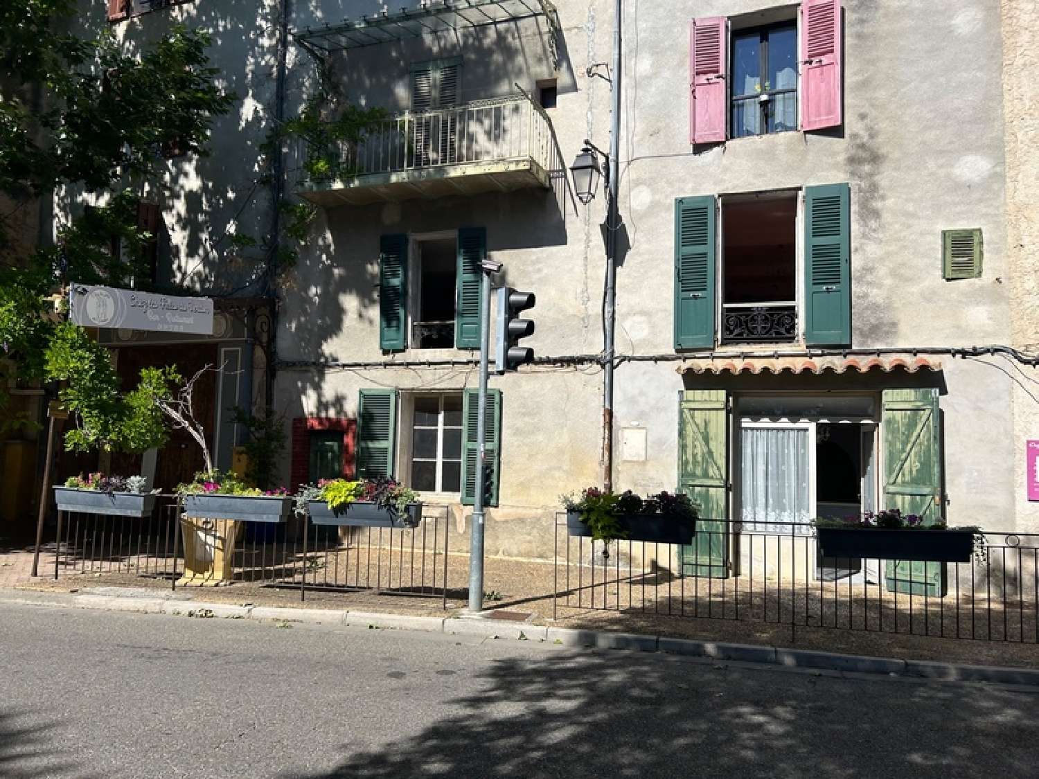 à vendre maison de village La Verdière Var 1