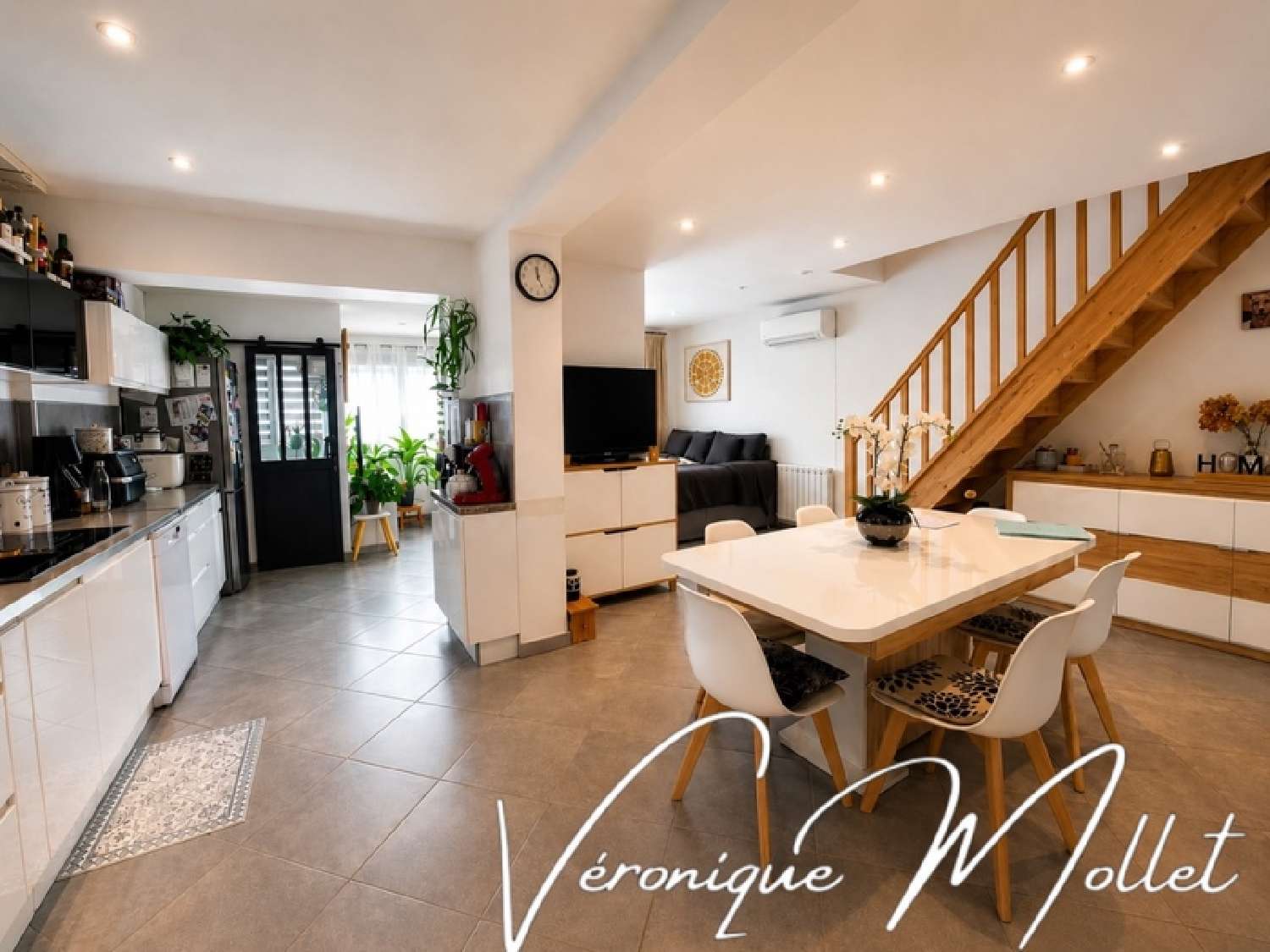  for sale village house Le Pout Gironde 3