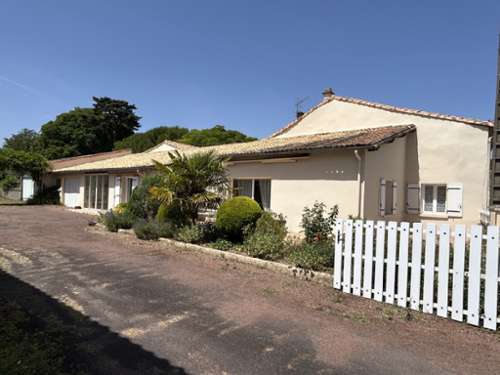 Pamproux Deux-Sèvres casa de pueblo foto 7358635
