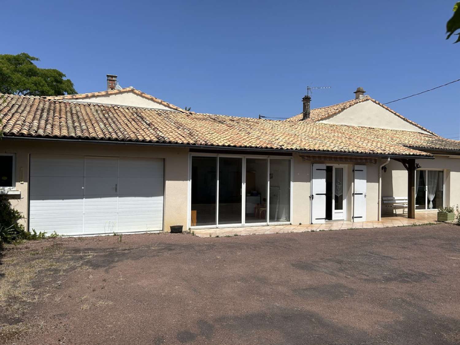te koop dorpshuis Pamproux Deux-Sèvres 2