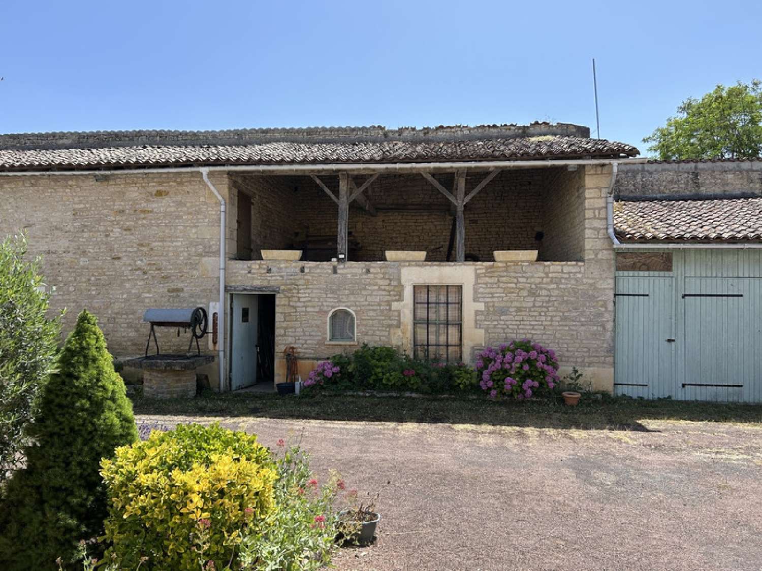 te koop dorpshuis Pamproux Deux-Sèvres 3