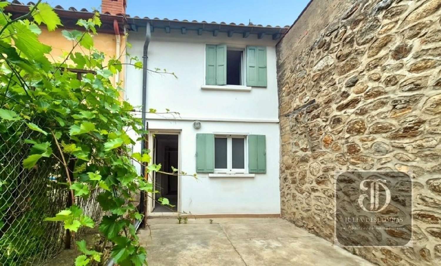 à vendre maison de village Sahorre Pyrénées-Orientales 1