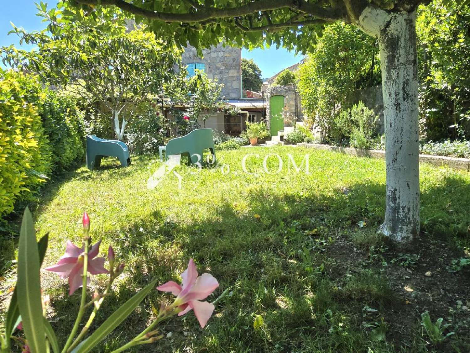  te koop dorpshuis Saint-Fortunat-sur-Eyrieux Ardèche 1