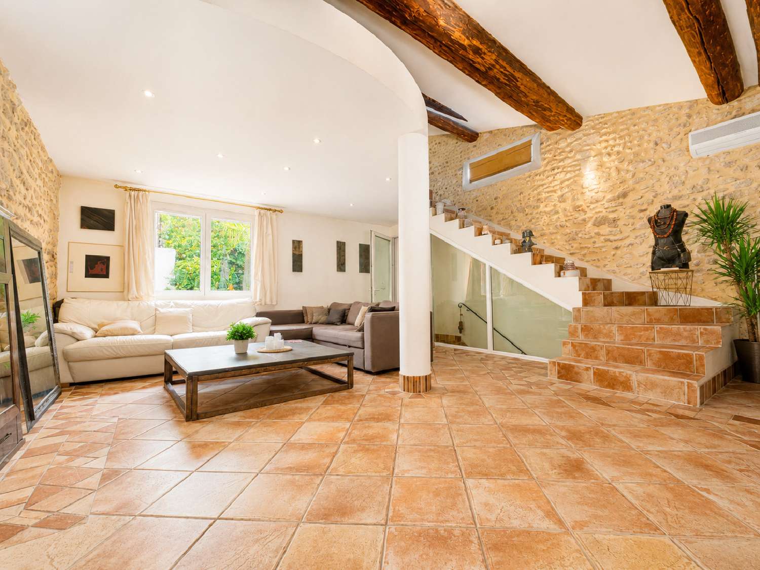 à vendre maison de village Vauvert Gard 5