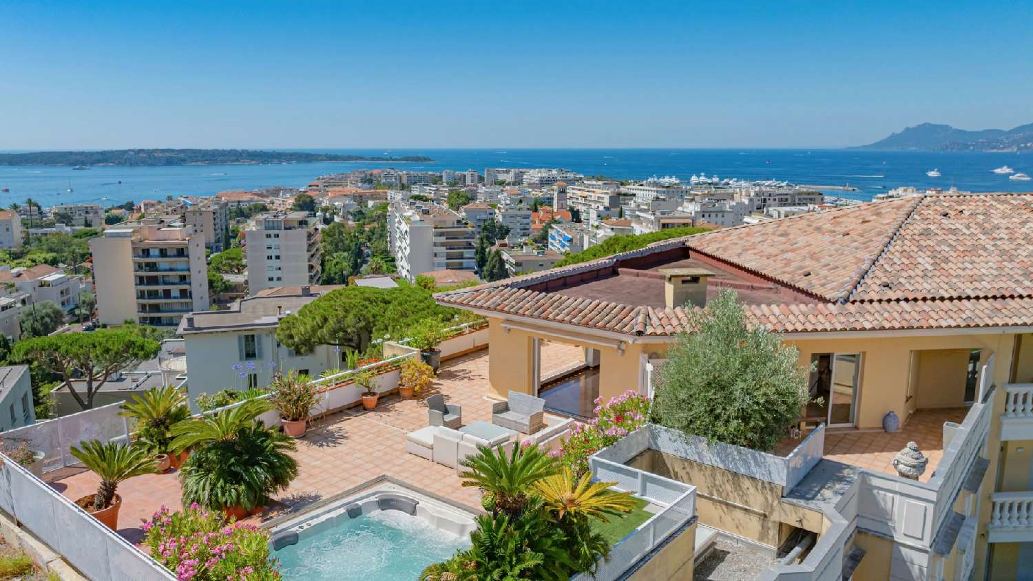  for sale apartment Cannes Alpes-Maritimes 1
