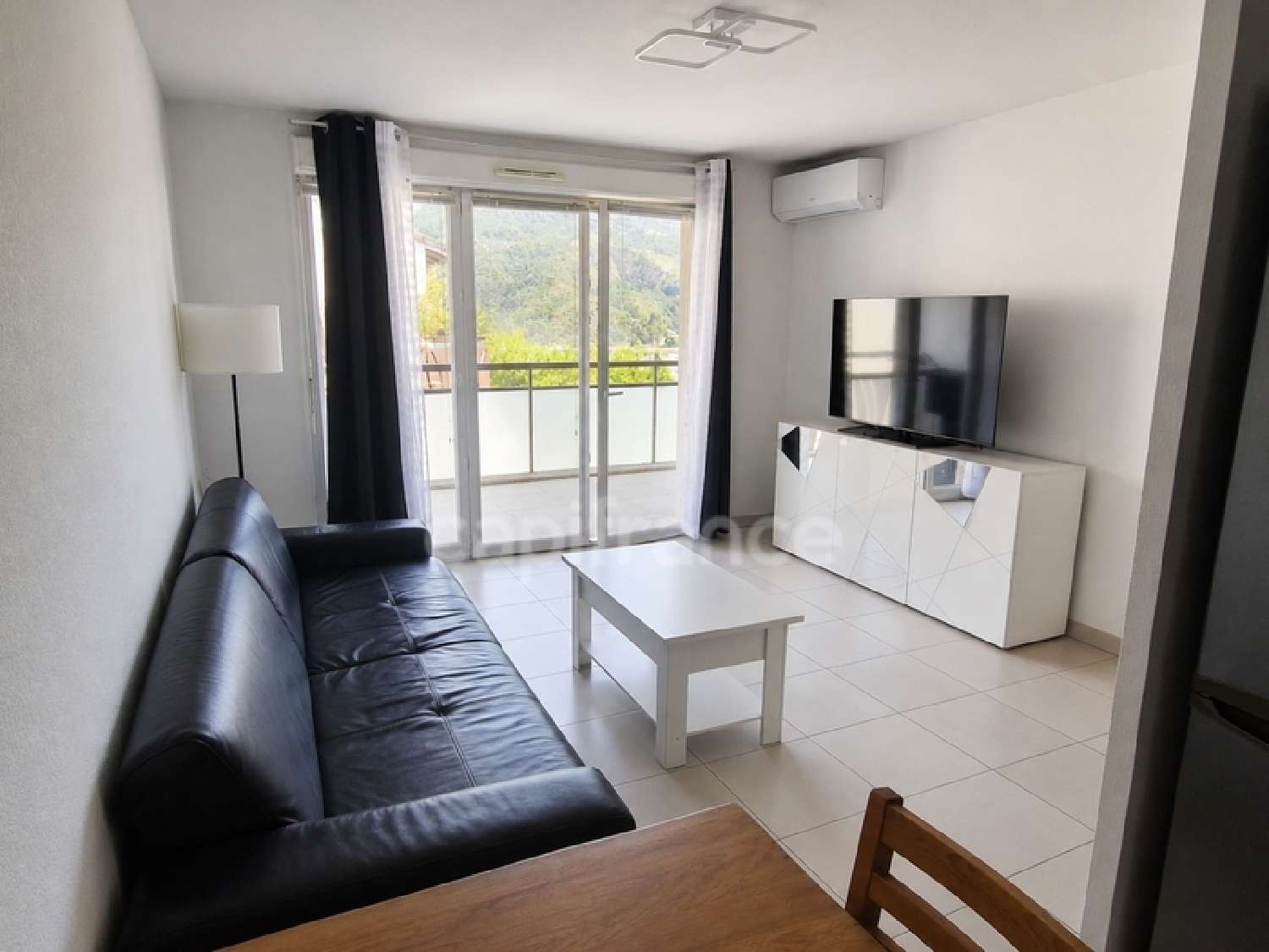 for sale apartment Carros Alpes-Maritimes 2