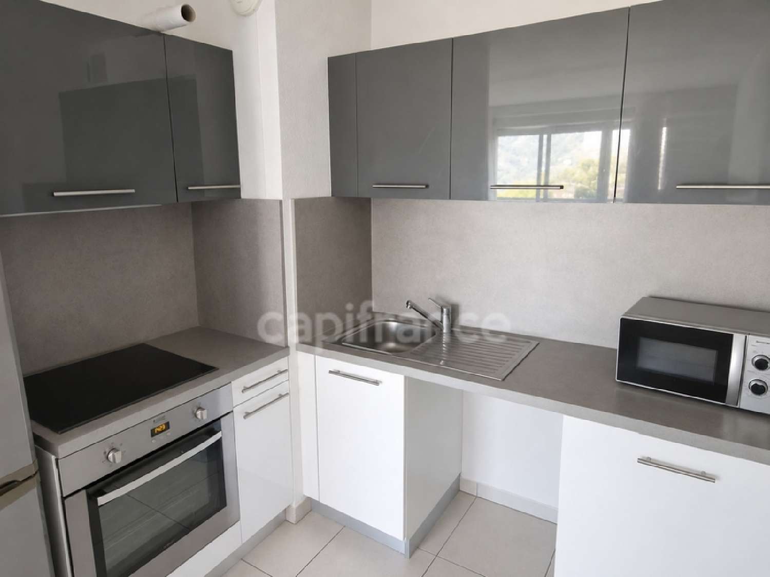 for sale apartment Carros Alpes-Maritimes 3
