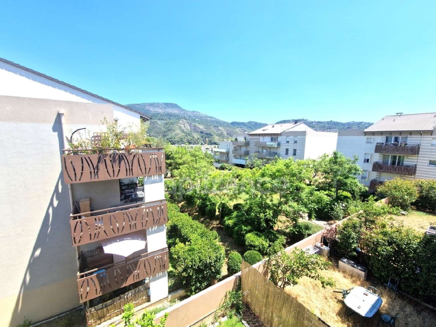 for sale apartment Carros Alpes-Maritimes 6